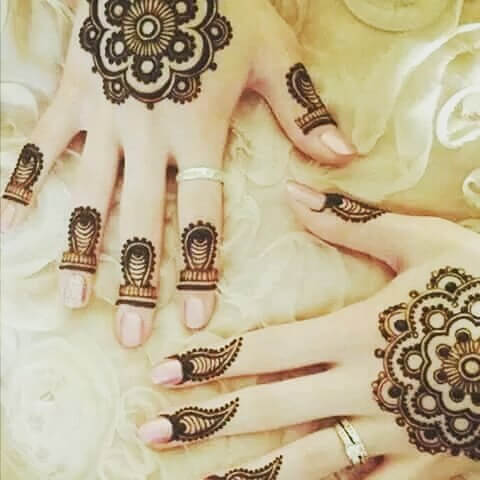 101 Beautiful Back Hand Mehndi Designs That You Can Do By Yourself