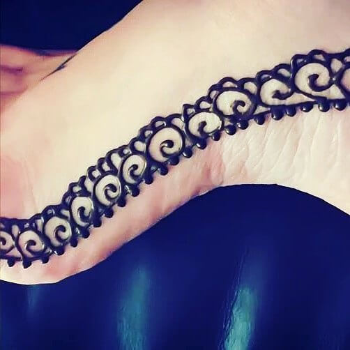 simple  henna designs for feet arabic