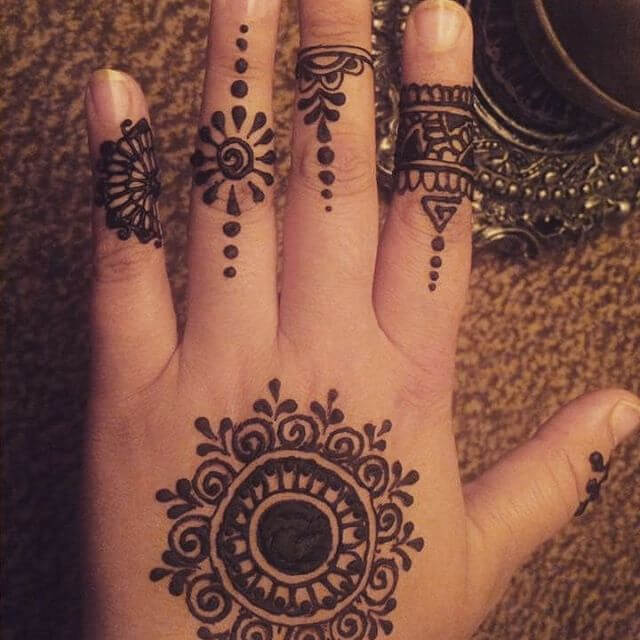 mehndi designs easy and simple for kids