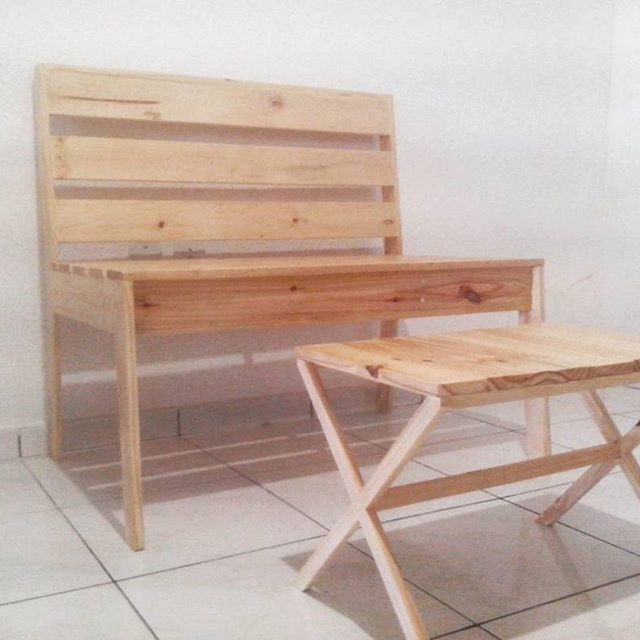 DIY pallet sofa easily built and handy pallet project:
