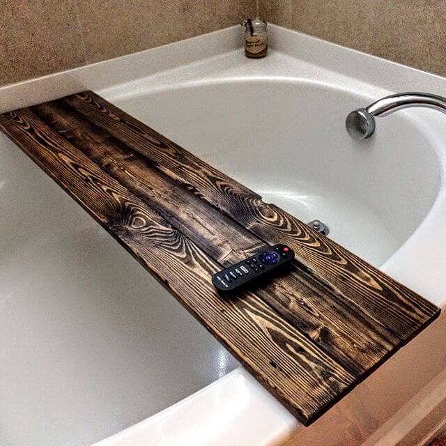 beautiful pallet tub tray from reclaimed pallet