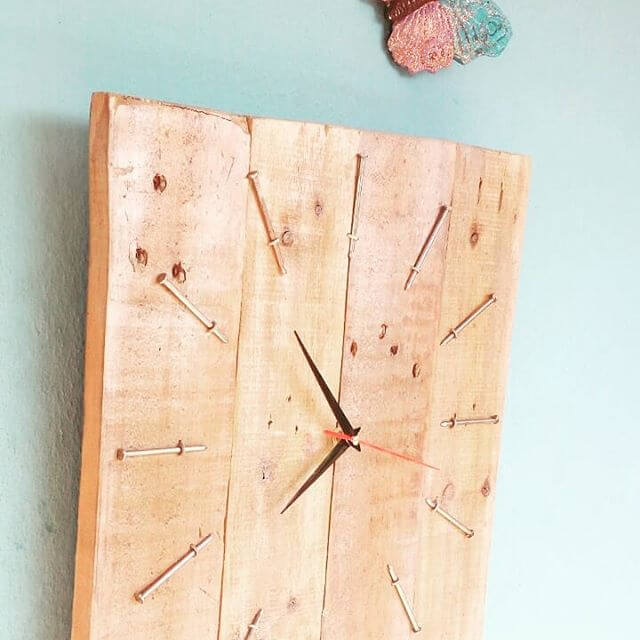 simple pallet clock