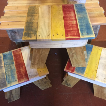 Pallet Wood Stools Projects for kids