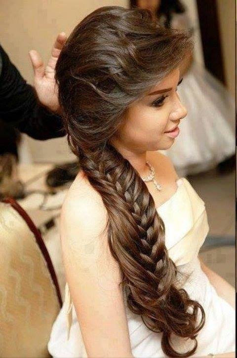 sleek ponytail with weave