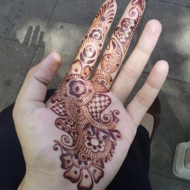 Jeweled Bridal Front hand simple Henna Designs
