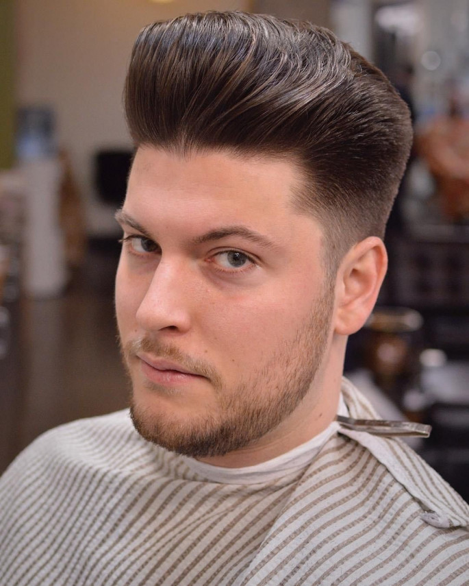 Classic Pompadour Hairstyle for Men 2018