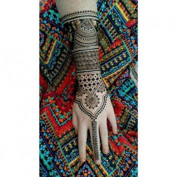 Full Hand and Traditional Bridal Wedding Henna Mehndi Design