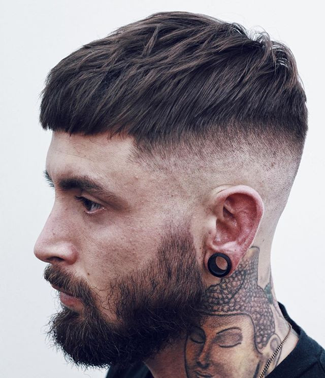 Pompidou Paired With Low Fade Asian Hairstyles for Men