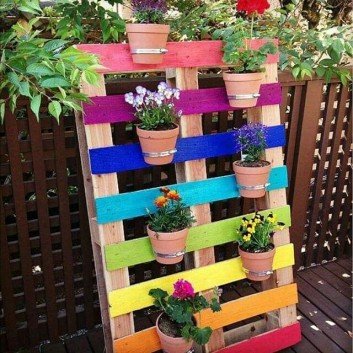 18 Pallet Furniture Ideas For Pallet Diyers And Crafters