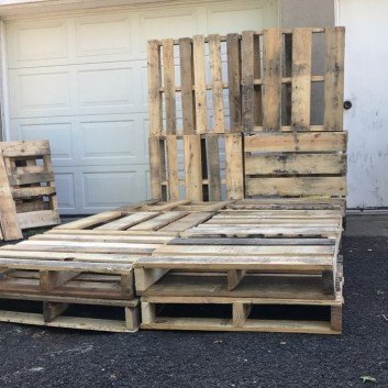 DIY Wood pallet bed frame ideas