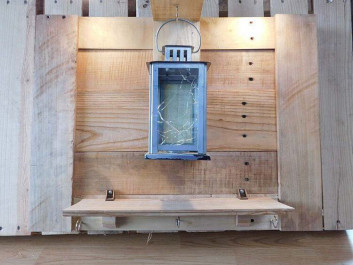 Pallet Wall Shelve ideas with lights