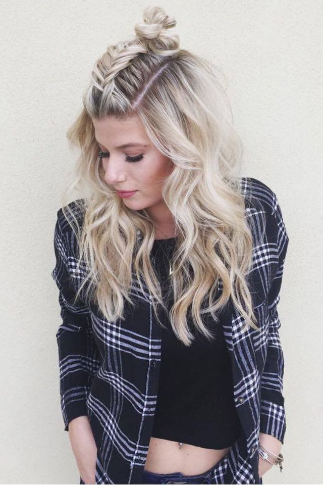 Top-Knot Girls Hairstyles That Are Seriously Cute