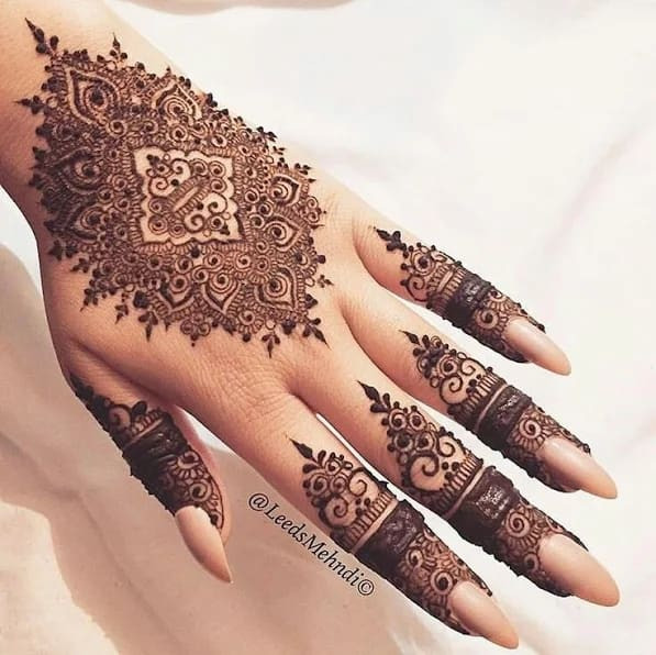 101 Traditional Mehndi Designs For Hands And Arms Sensod