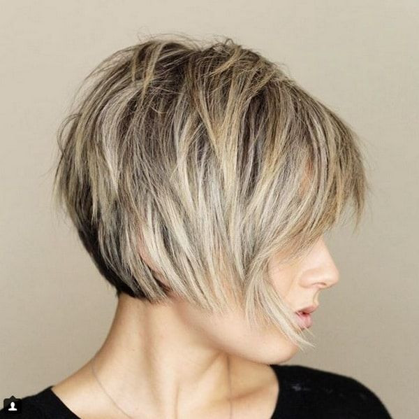 Classy Short Layered Bob Hairstyles & Haircuts for Women