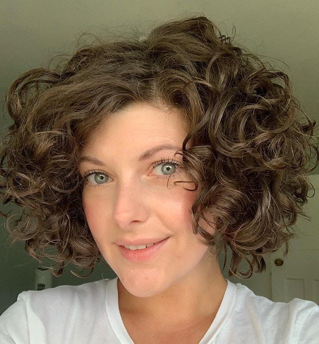 41 Attractive short & curly hairstyles that'll transform your looks ...
