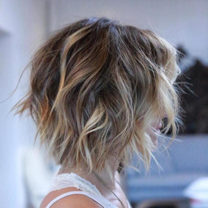 Ombre Style Short Messy Hairstyles Ideas for Women
