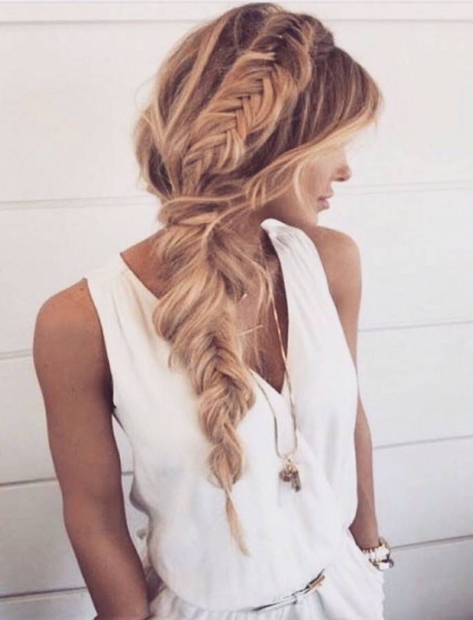 Loose Spiral Braid Dazzling Hairstyles for Thin Hair to Try Now