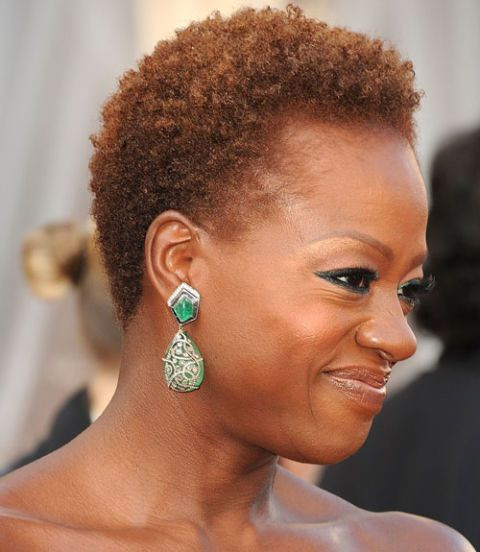 Short Blowout Hairstyle for Black Women