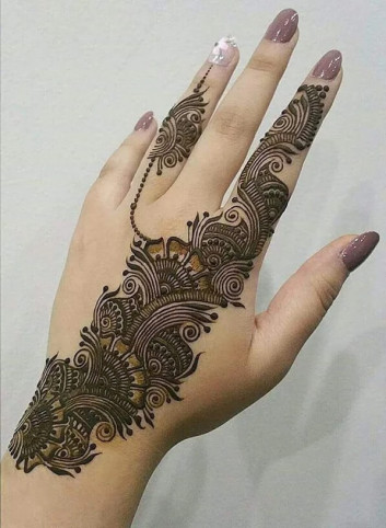 quite simple henna designs
