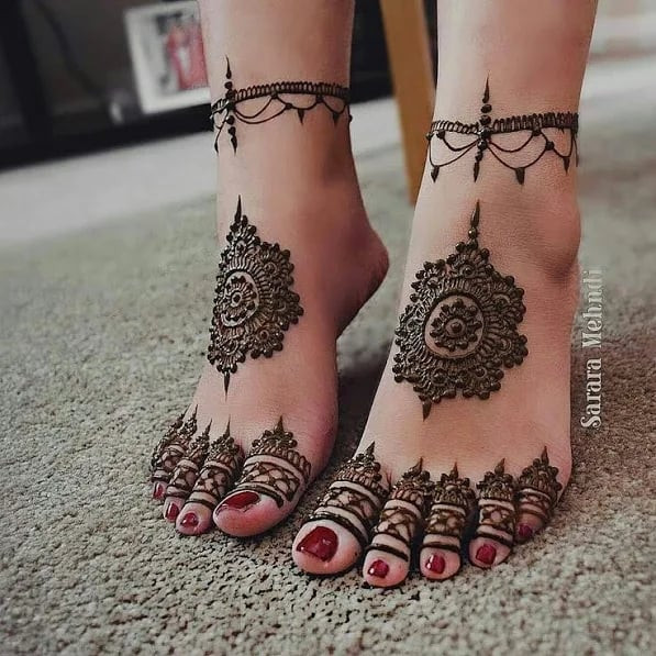 new year side post foot mehndi designs ideas