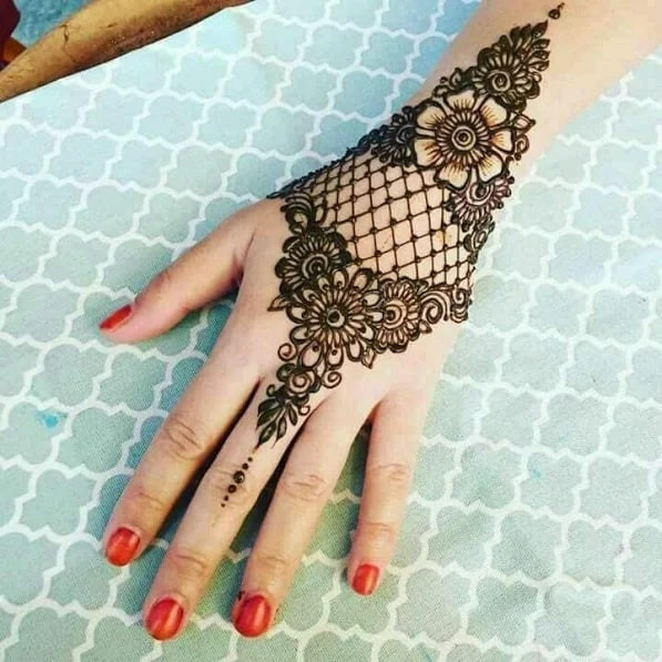 awesome hands mehndi design ideas