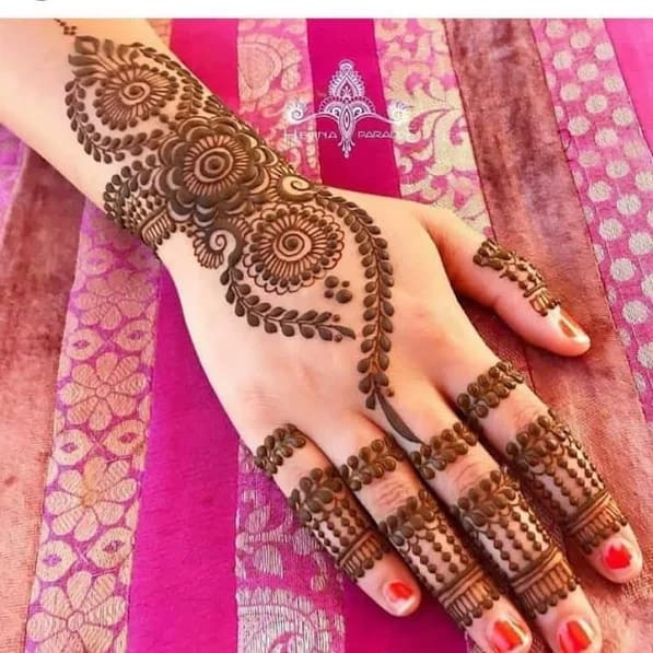 112+ Most Awful Henna Designs For Women - Sensod
