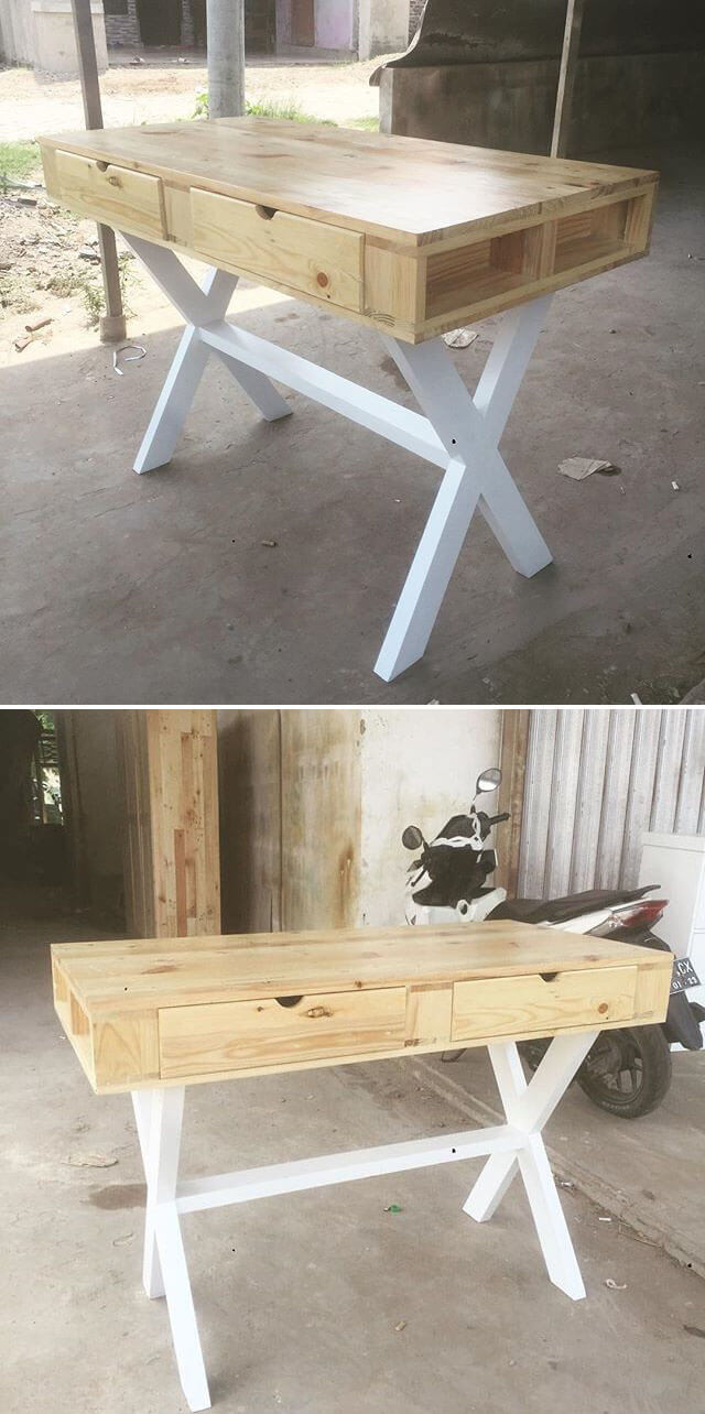 Pallet table with drawers
