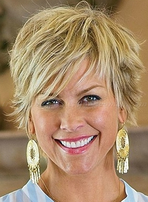 Short Textured Hairstyles for Women Over 50s