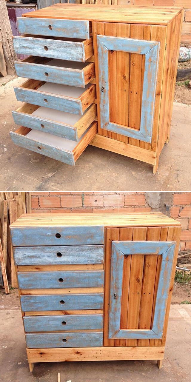 Wooden Pallet End Table with Drawers